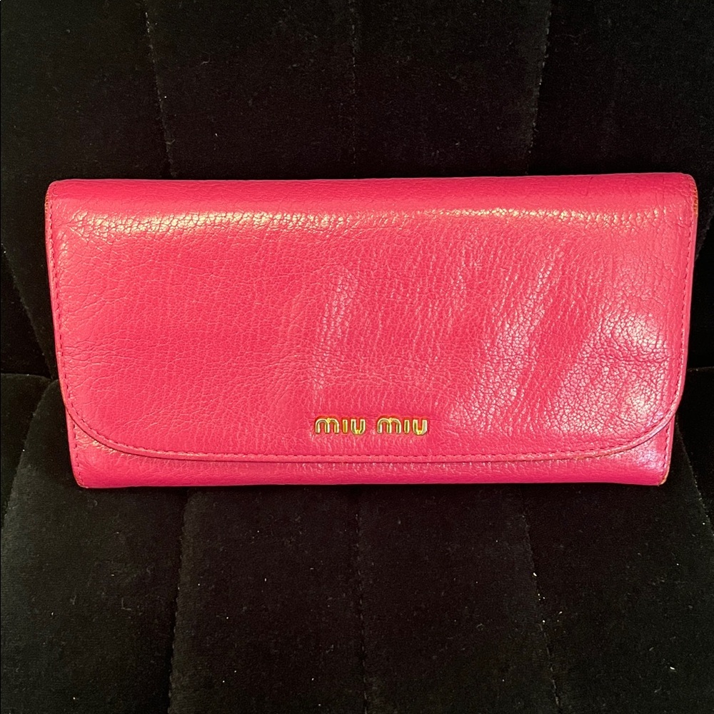 Miu Miu Fuchsia Leather Wallet